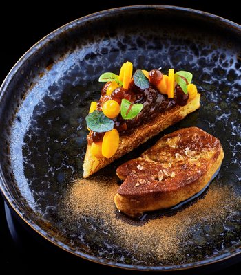 Dantes´ Inferno menu - GLUTTONY” Foie Gras / Paris Brest / Chocolate / Raspberry